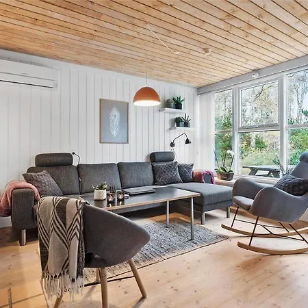 Дом отдыха M15020-vaeggerlose-botolundvej-124 *