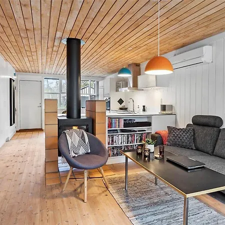 M15020-vaeggerlose-botolundvej-124 Дом отдыха Boto By