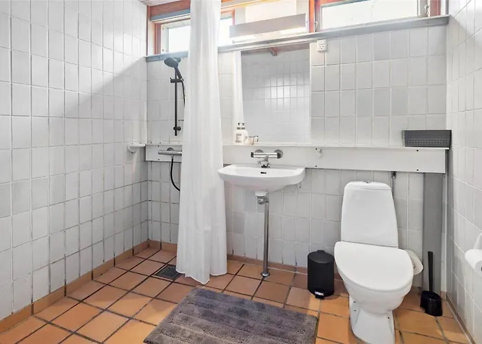 M15020-vaeggerlose-botolundvej-124 Дом отдыха *